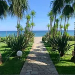 Les Pieds Dans L'eau En Corse ! Apartment
