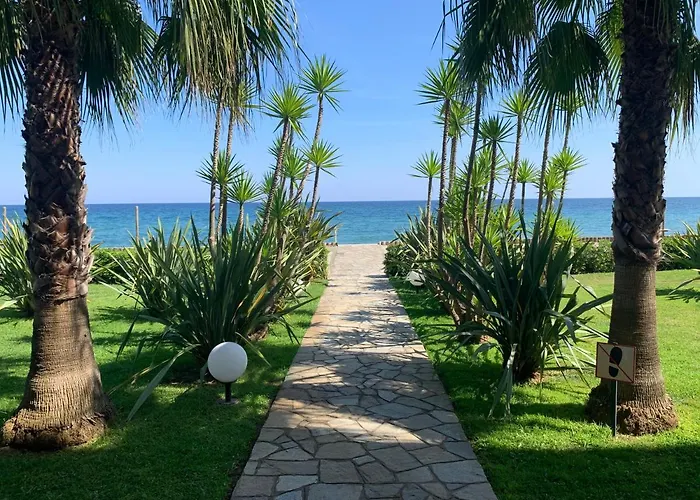 Les Pieds Dans L'eau En Corse ! Apartment