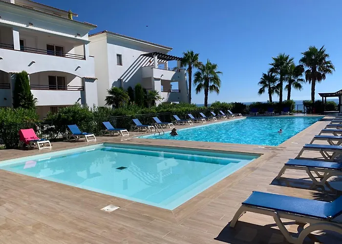 Apartment Les Pieds Dans L'eau En Corse ! *